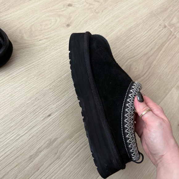 UGG Tazz Slippers - Picture 7 of 15